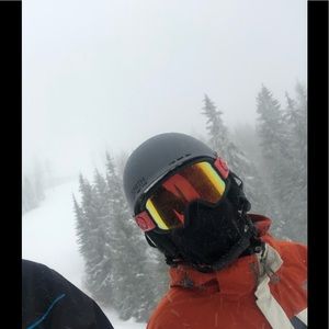 Meet your Posher, Jaret